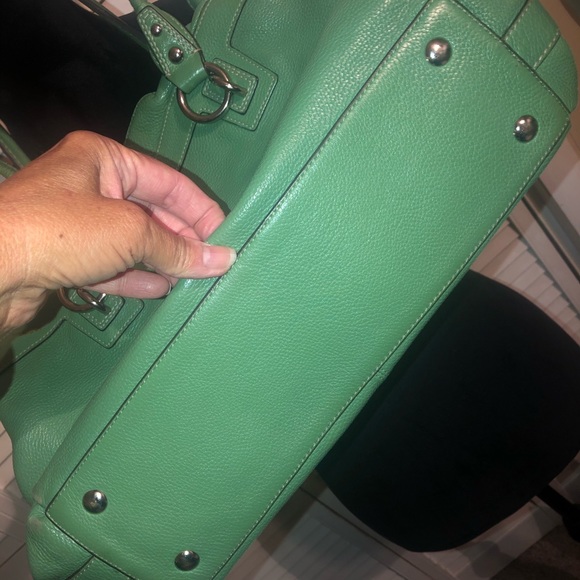 Coach purse - Picture 2 of 8